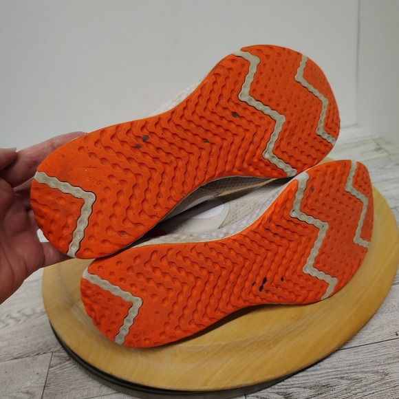 Nike Revolution 5 Running Shoes Athletic Comfort BQ3207-007 White Women Size 7.5 - Picture 17 of 17